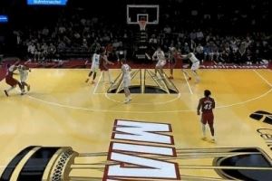 3+1+球权!鲍威尔转换三分命中还加罚 裁判回看补吹曼恩一级恶意 3+1+球权!鲍威尔转换三分命中还加罚 裁判回看补吹曼恩一级恶意