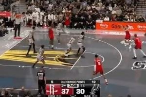 坚决就有效果!卡佩拉前场篮板外传 谢泼德自信三分出手再中! 坚决就有效果!卡佩拉前场篮板外传 谢泼德自信三分出手再中!